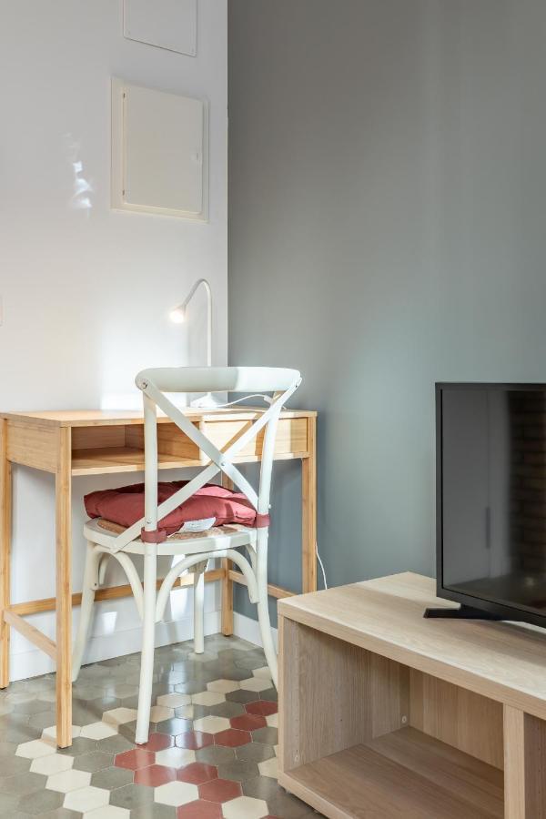 Apt With Antique Floor & Lots Of Sun Light Valencia Eksteriør bilde